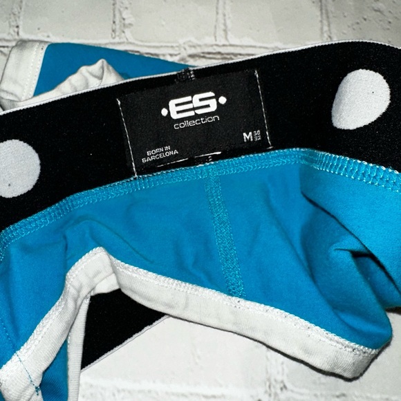 [es collection] low rise brief - Picture 3 of 3